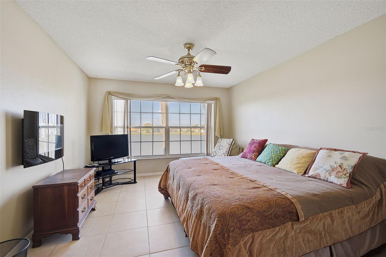 4219 CADDIE DR E #201, BRADENTON, FL, 34203