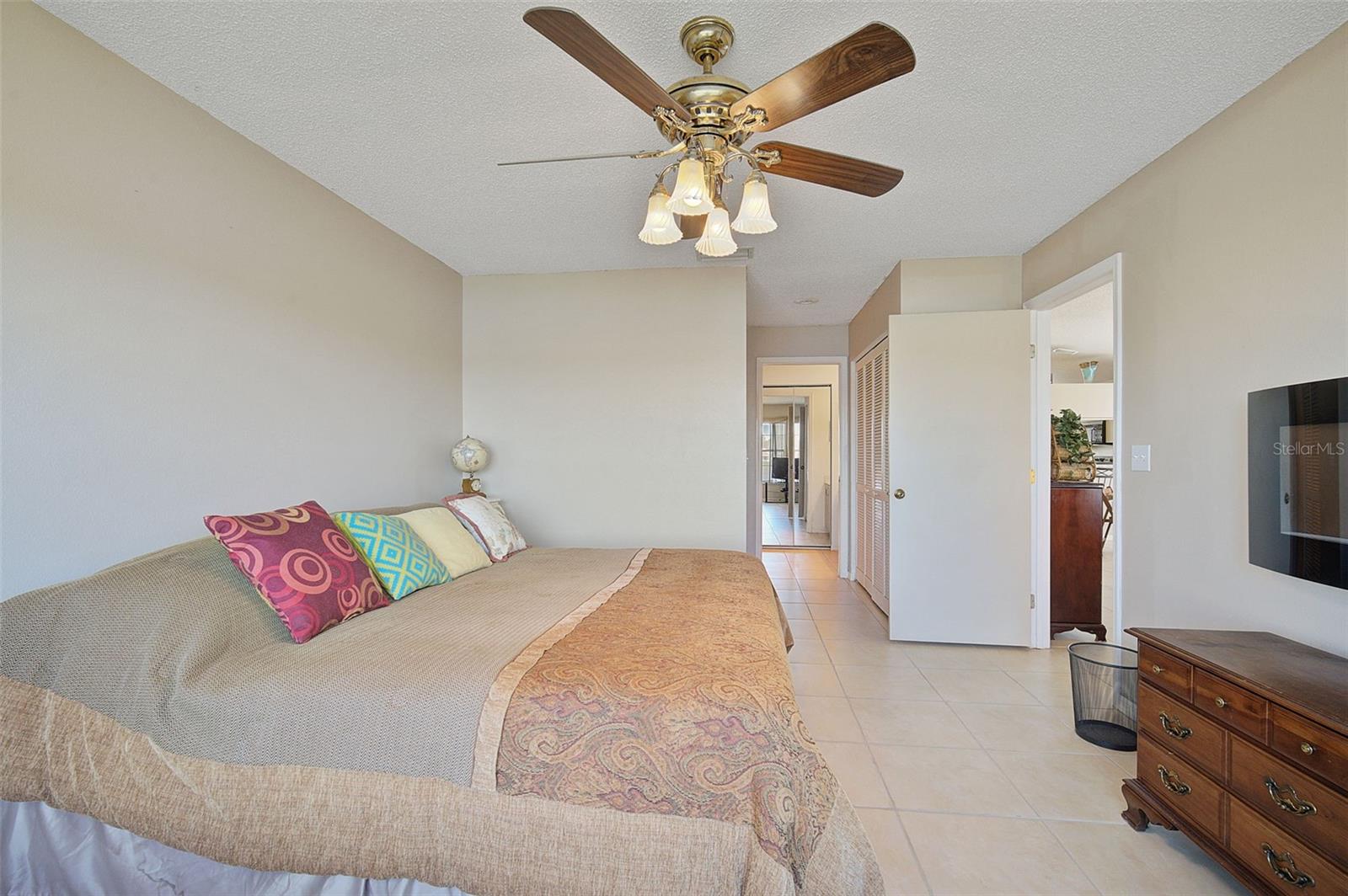 4219 CADDIE DR E #201, BRADENTON, FL, 34203