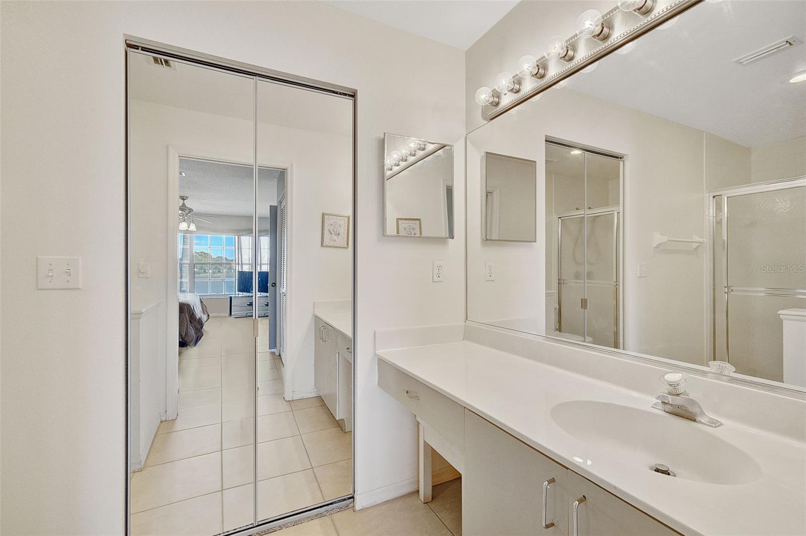4219 CADDIE DR E #201, BRADENTON, FL, 34203