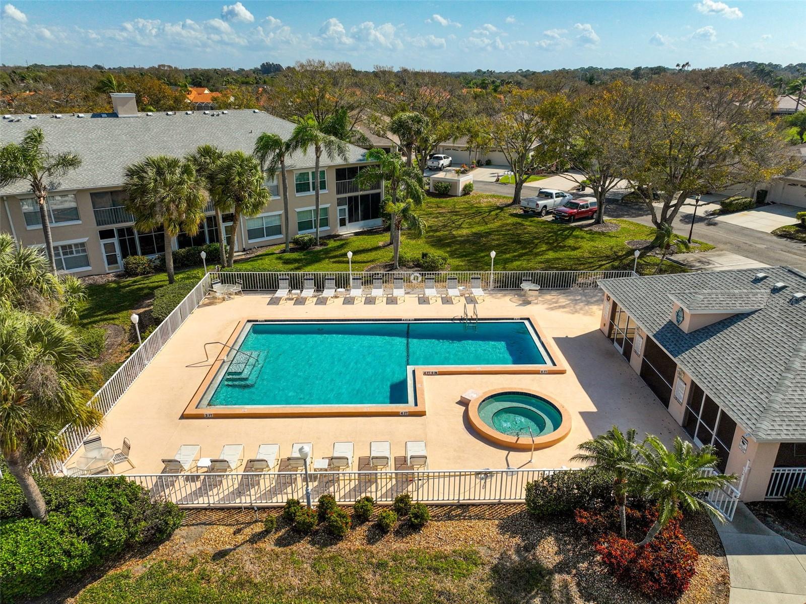4219 CADDIE DR E #201, BRADENTON, FL, 34203