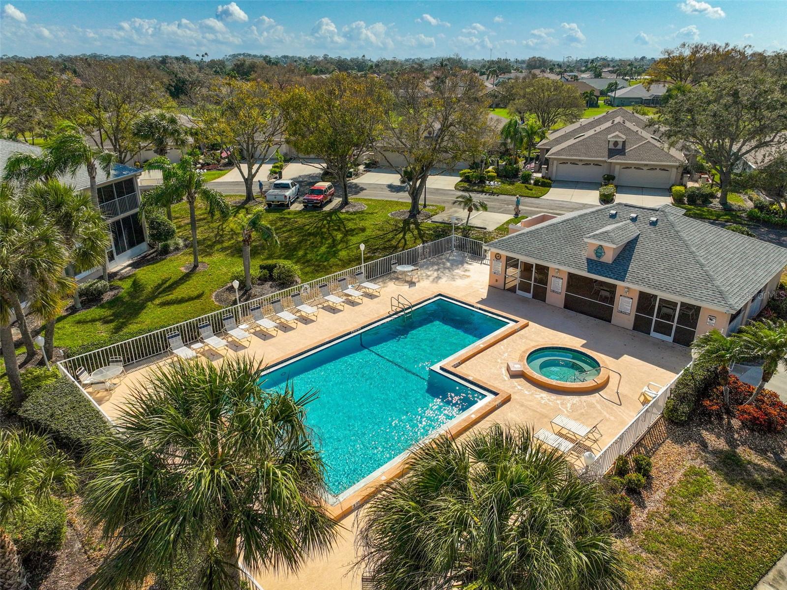 4219 CADDIE DR E #201, BRADENTON, FL, 34203