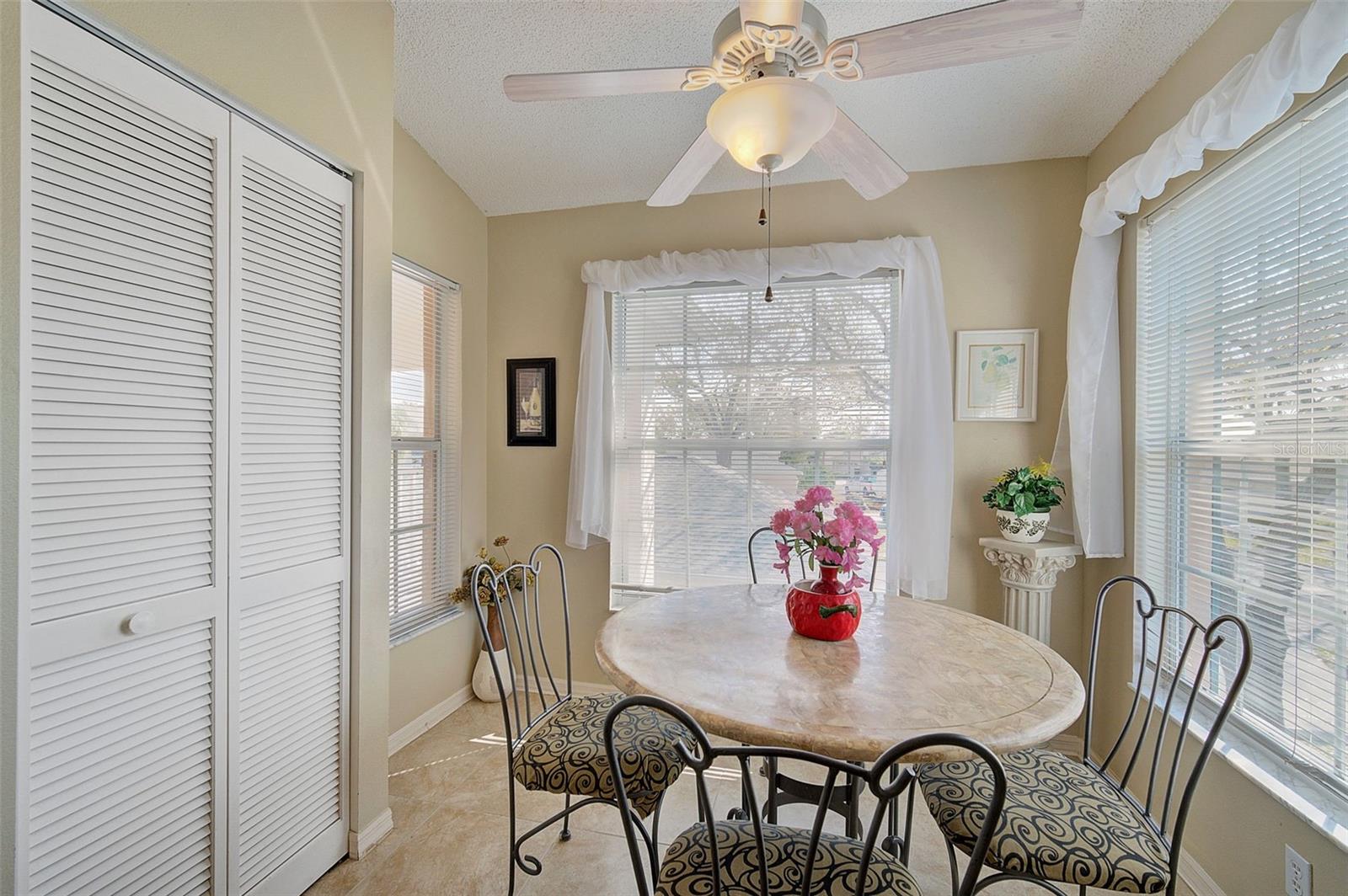 4219 CADDIE DR E #201, BRADENTON, FL, 34203