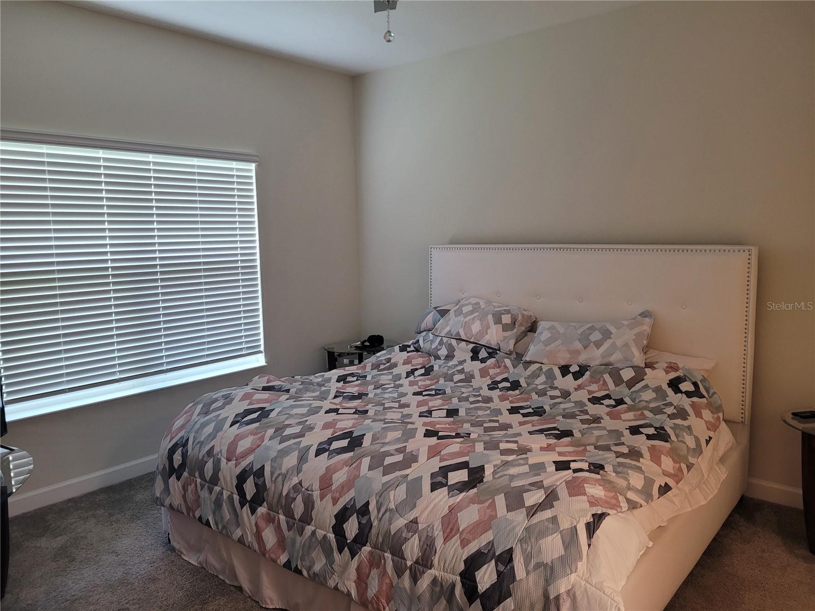 1054 QUAKER RIDGE LN, DAVENPORT, FL, 33896