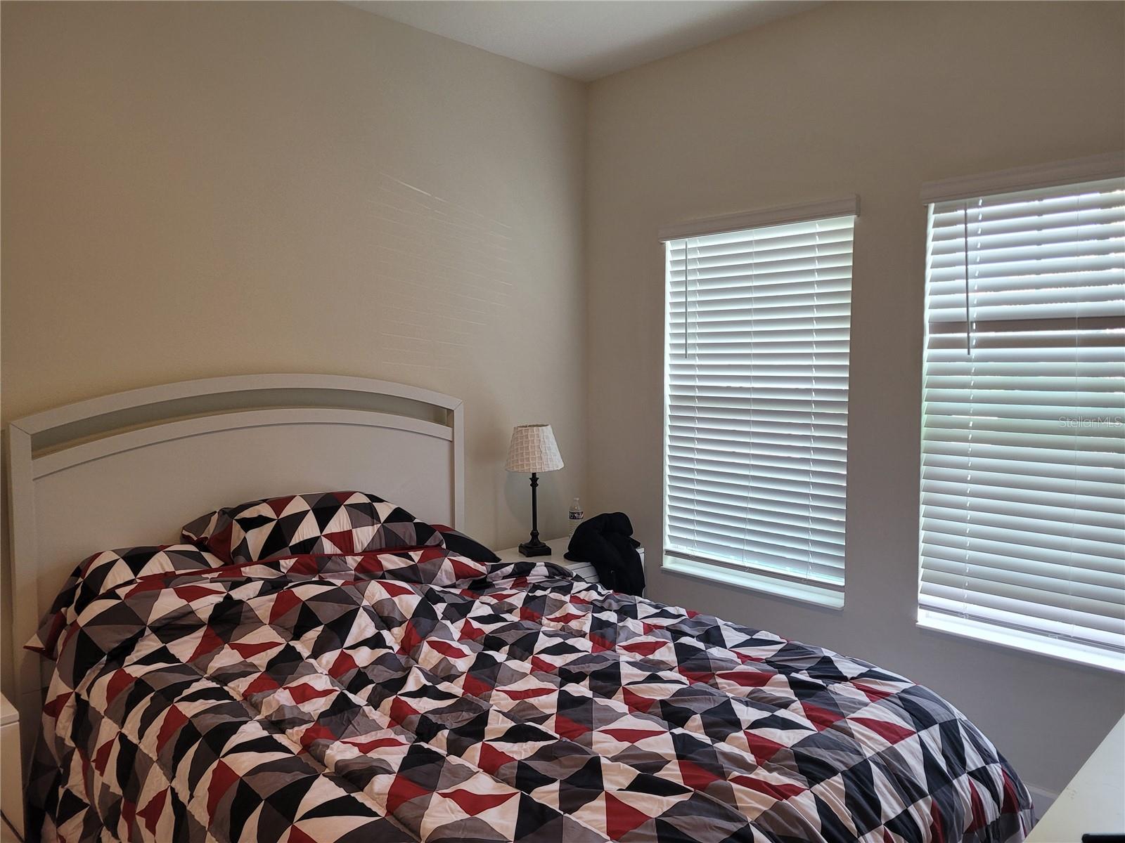 1054 QUAKER RIDGE LN, DAVENPORT, FL, 33896