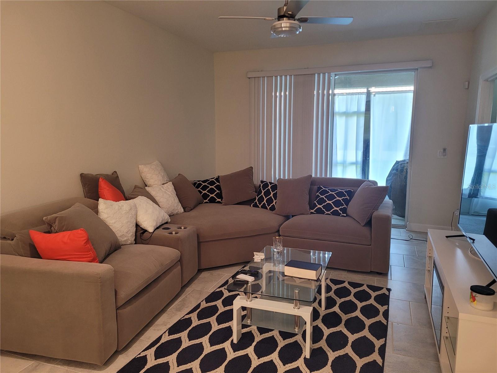 1054 QUAKER RIDGE LN, DAVENPORT, FL, 33896