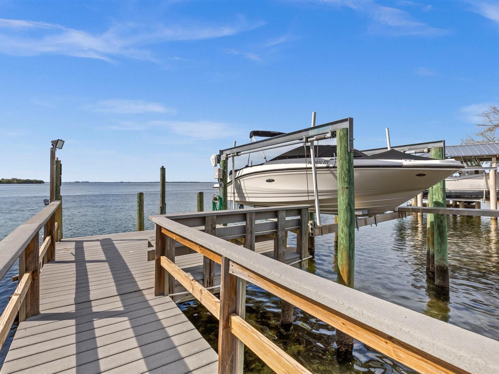 104 KLOSTERMAN RD W, PALM HARBOR, FL, 34683