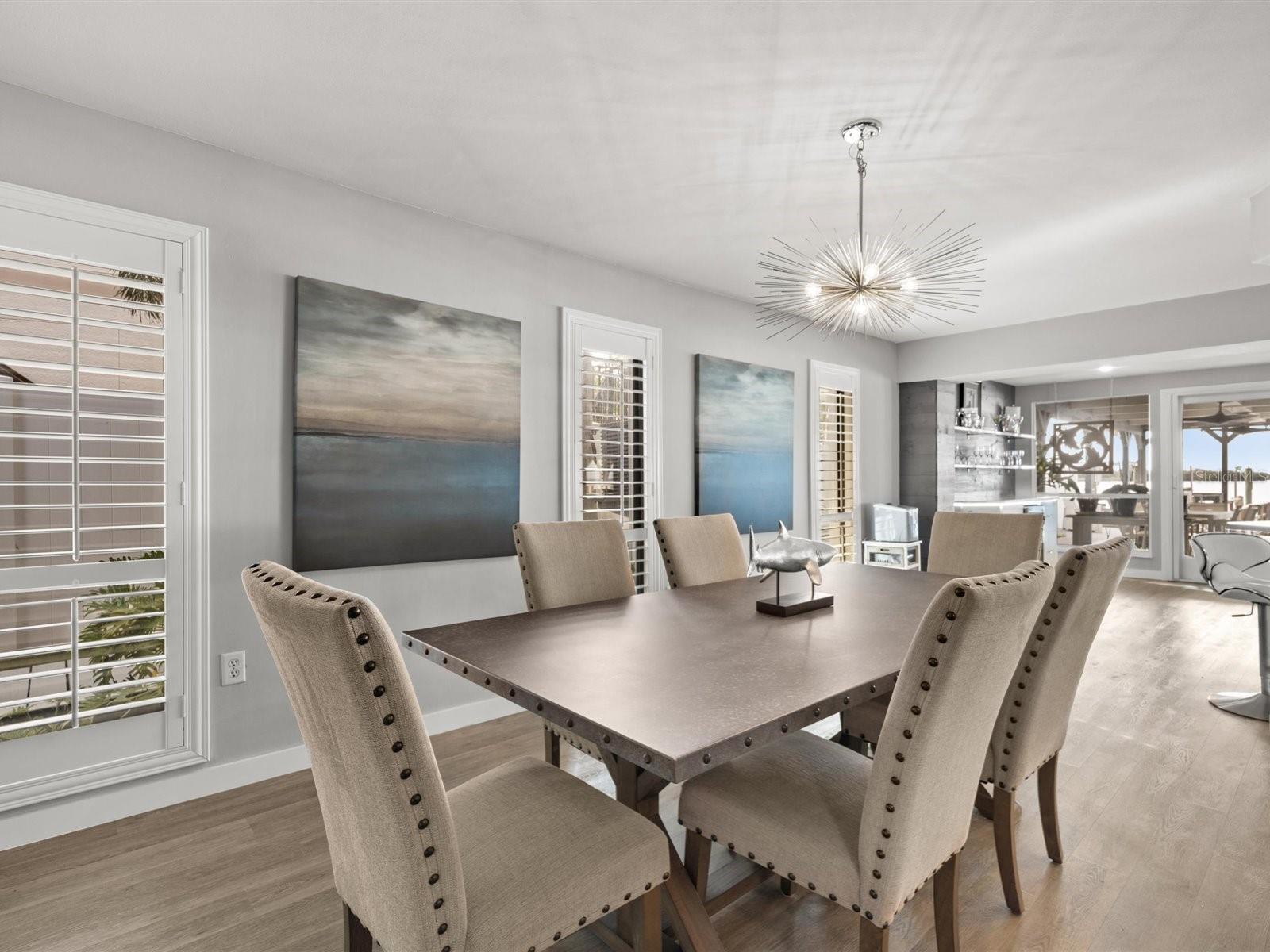 104 KLOSTERMAN RD W, PALM HARBOR, FL, 34683