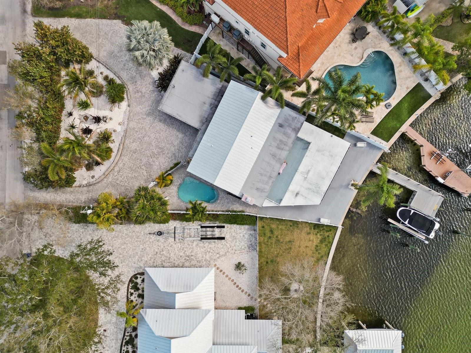 104 KLOSTERMAN RD W, PALM HARBOR, FL, 34683