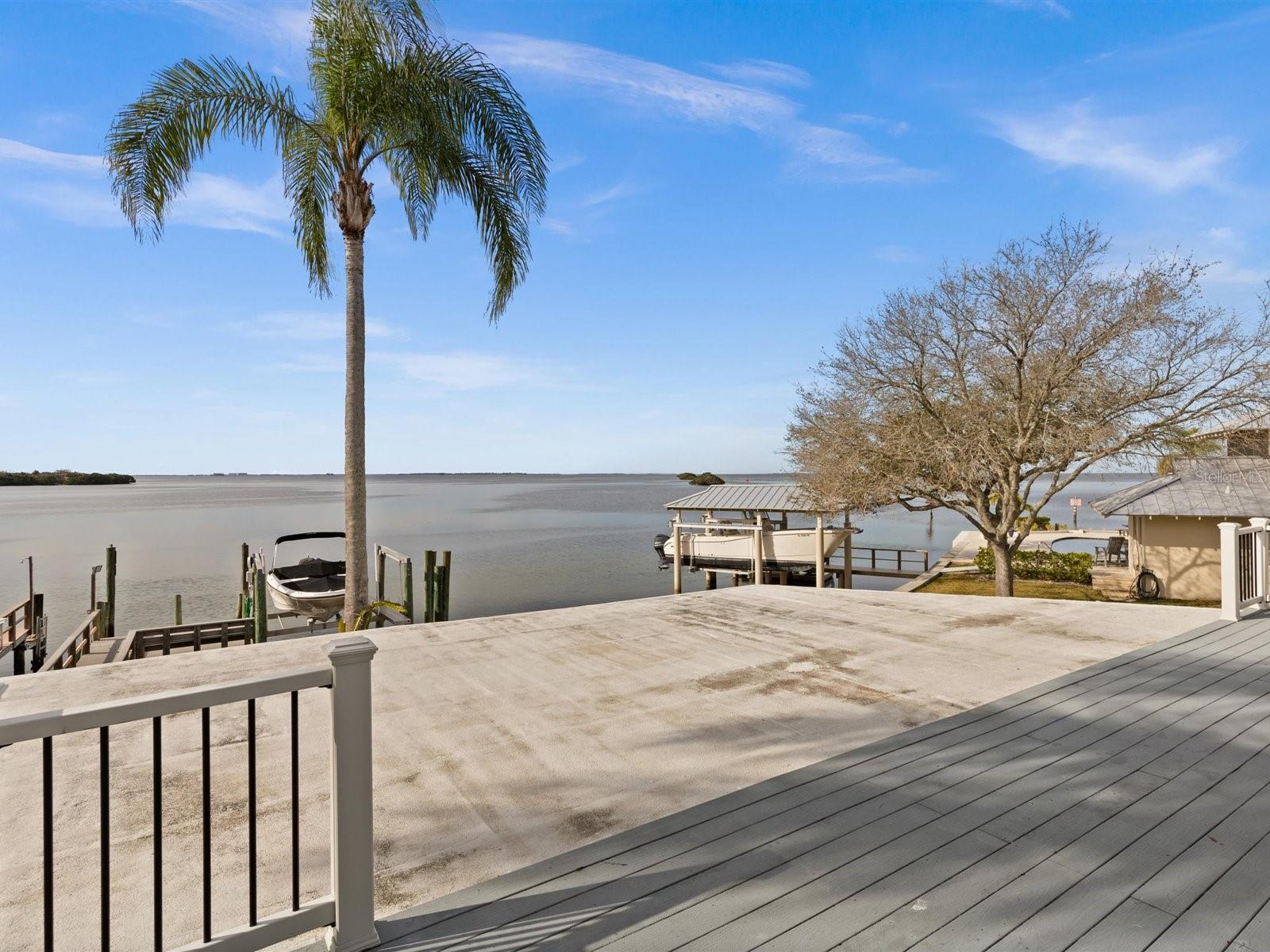 104 KLOSTERMAN RD W, PALM HARBOR, FL, 34683