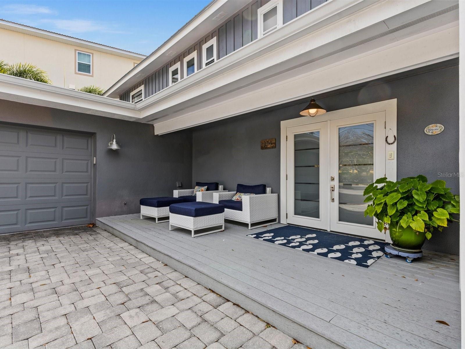 104 KLOSTERMAN RD W, PALM HARBOR, FL, 34683