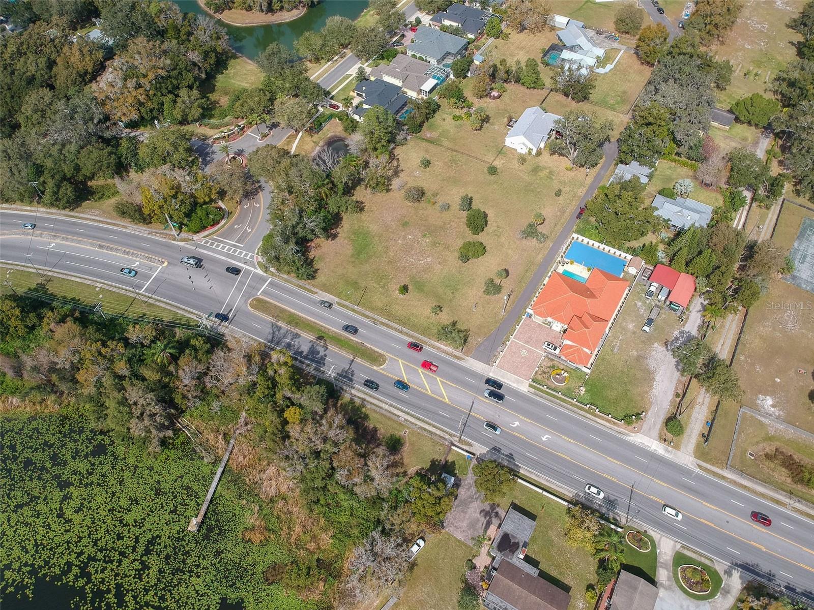 2125 W BEARSS AVE, TAMPA, FL, 33618