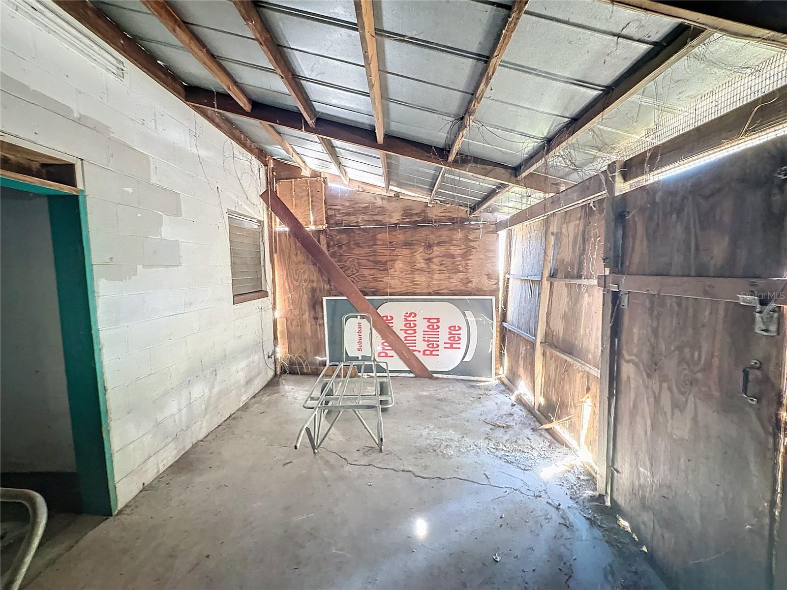 110 REYNOLDS RD, DE LEON SPRINGS, FL, 32130