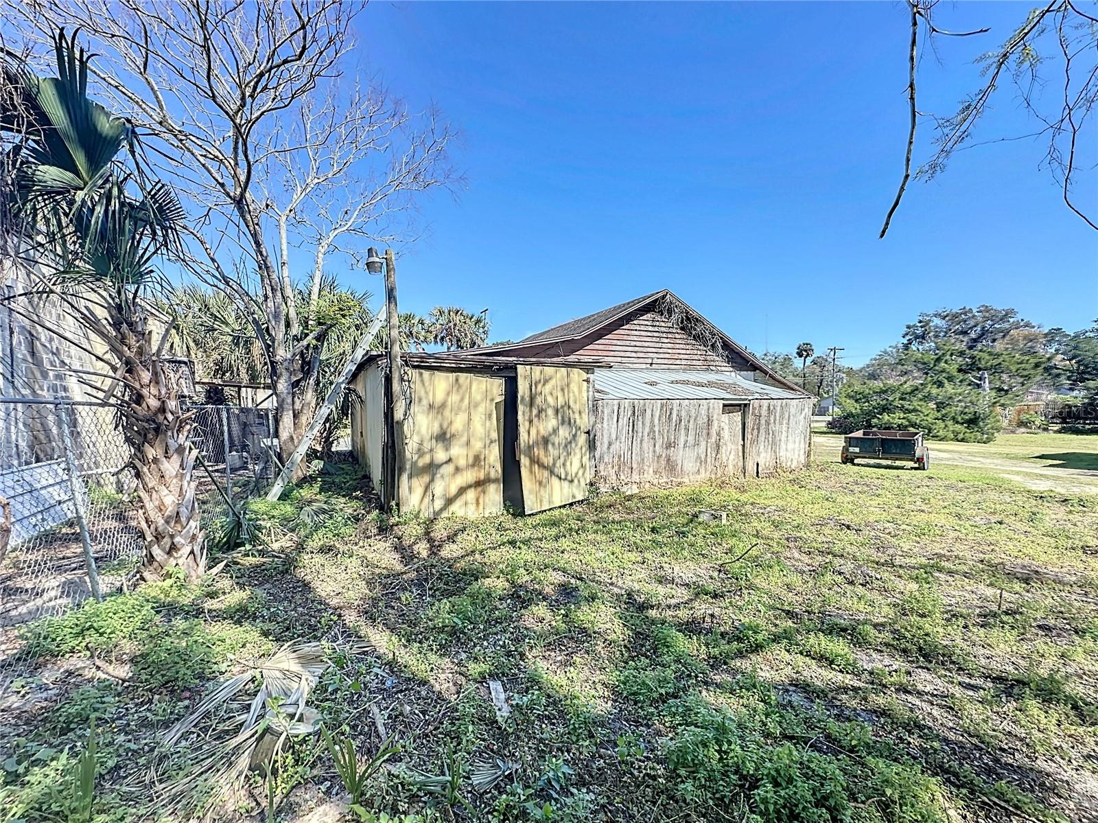 110 REYNOLDS RD, DE LEON SPRINGS, FL, 32130