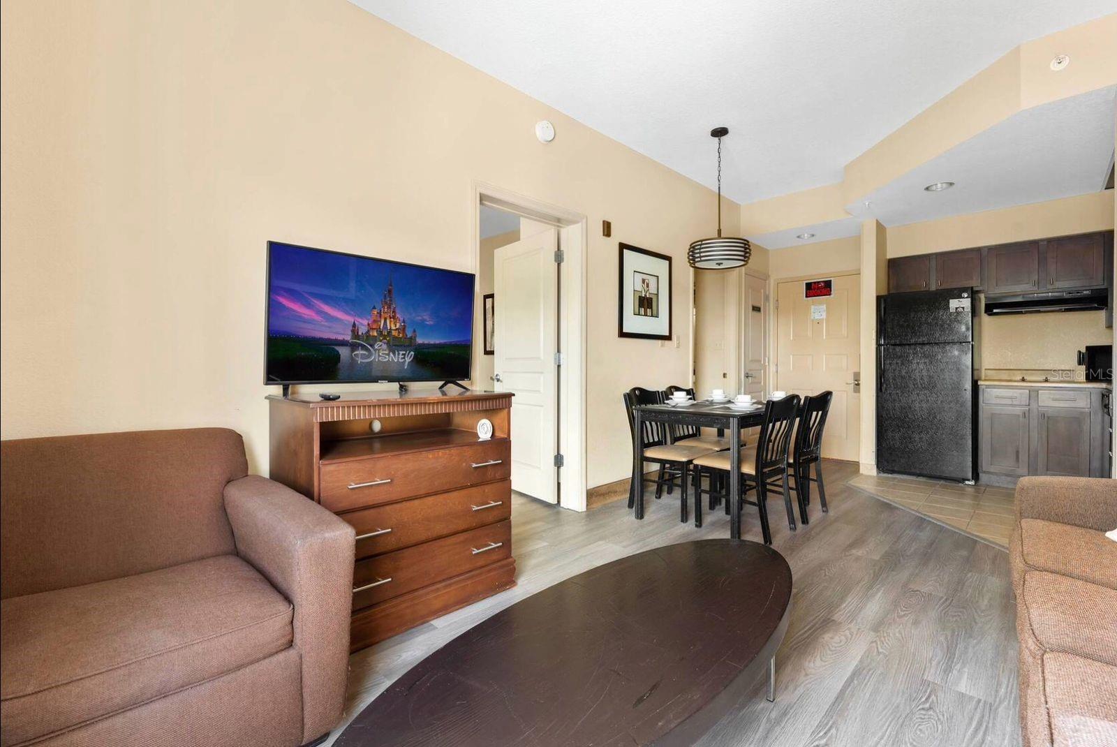 8303 PALM PKWY #307, ORLANDO, FL, 32836