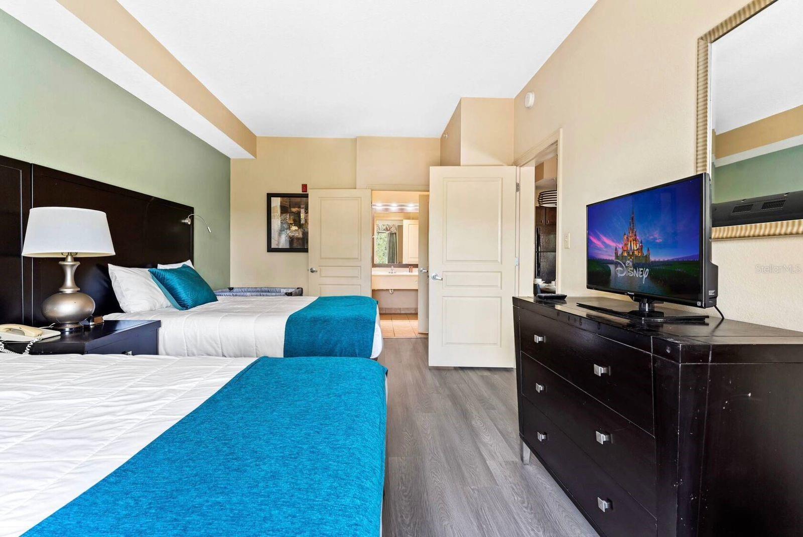 8303 PALM PKWY #307, ORLANDO, FL, 32836