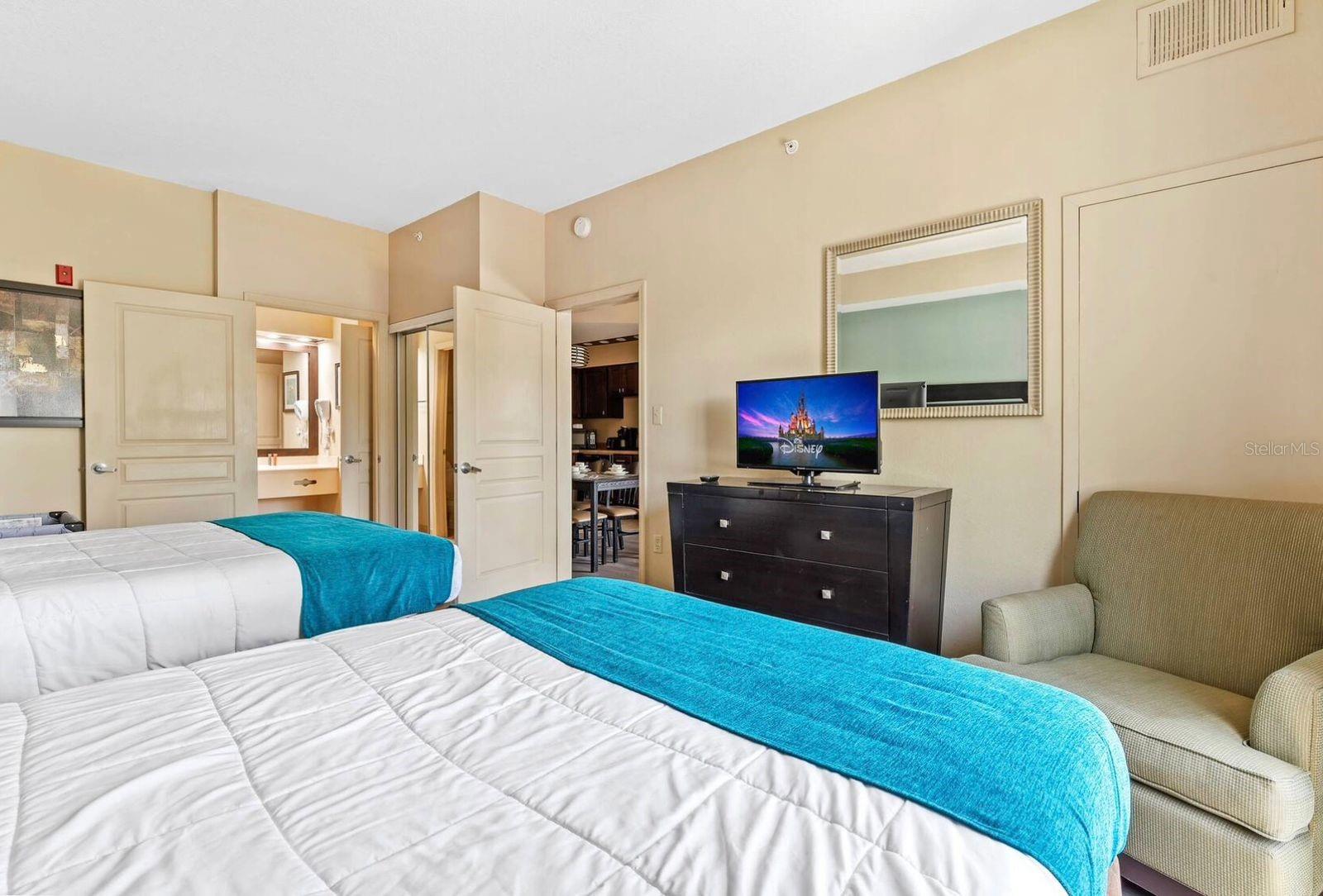 8303 PALM PKWY #307, ORLANDO, FL, 32836