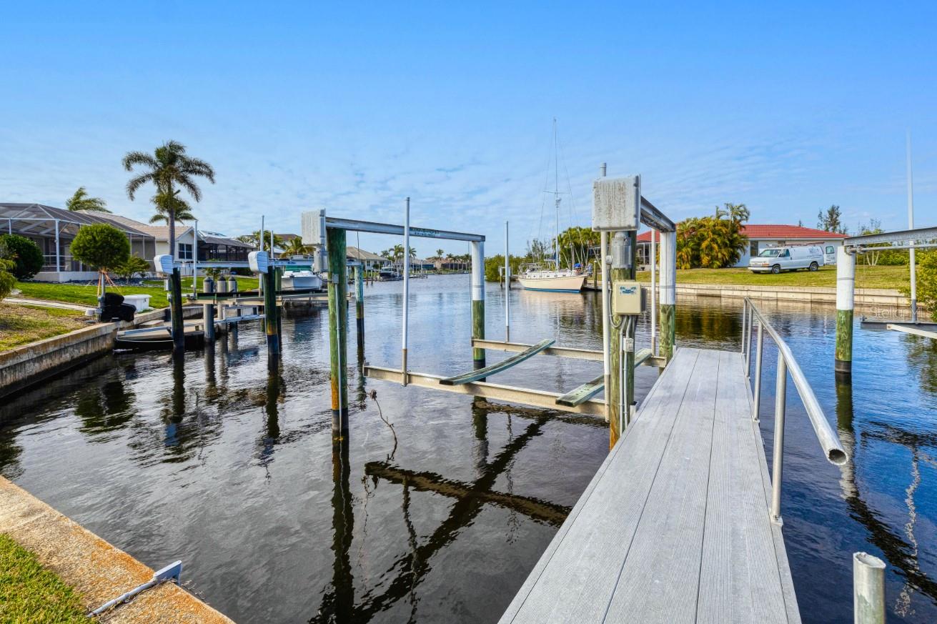 1424 GREBE DR, PUNTA GORDA, FL, 33950