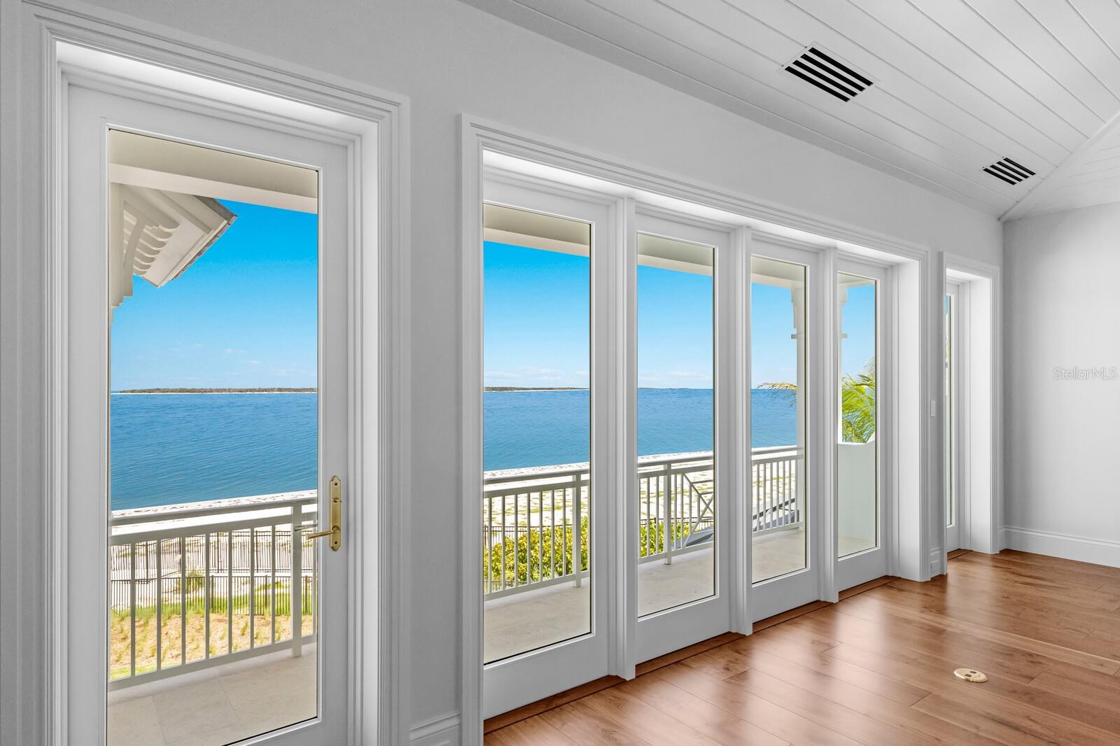 D6134942 Property Photo