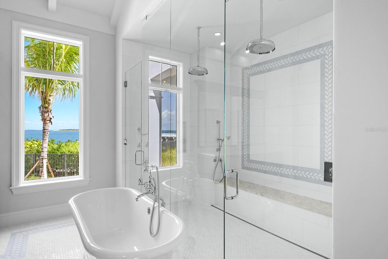 D6134942 Property Photo