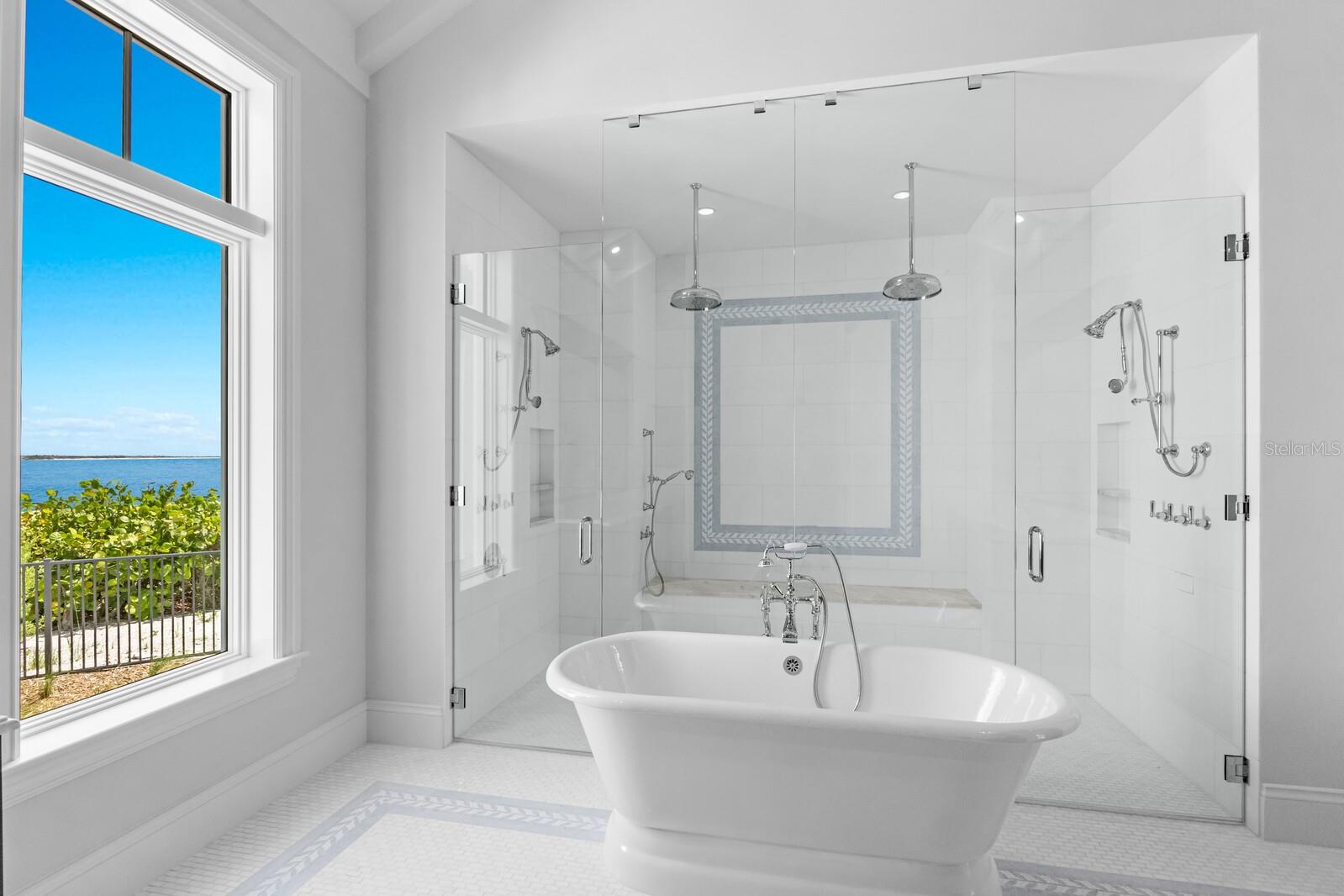 D6134942 Property Photo