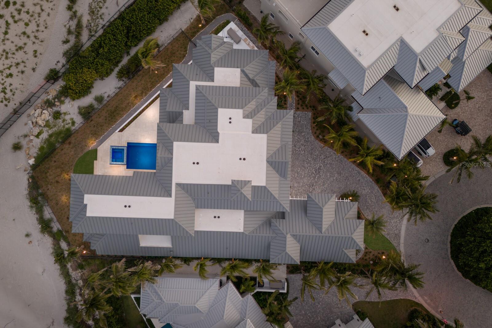 D6134942 Property Photo