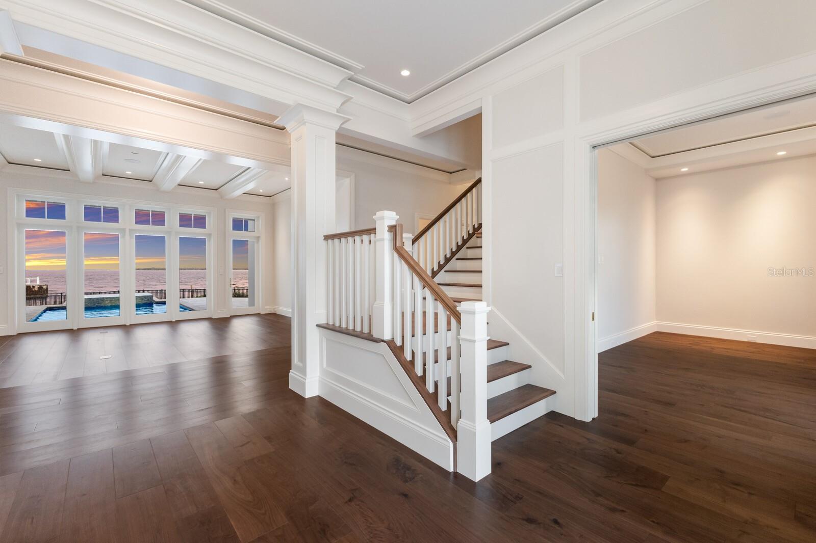 D6134942 Property Photo