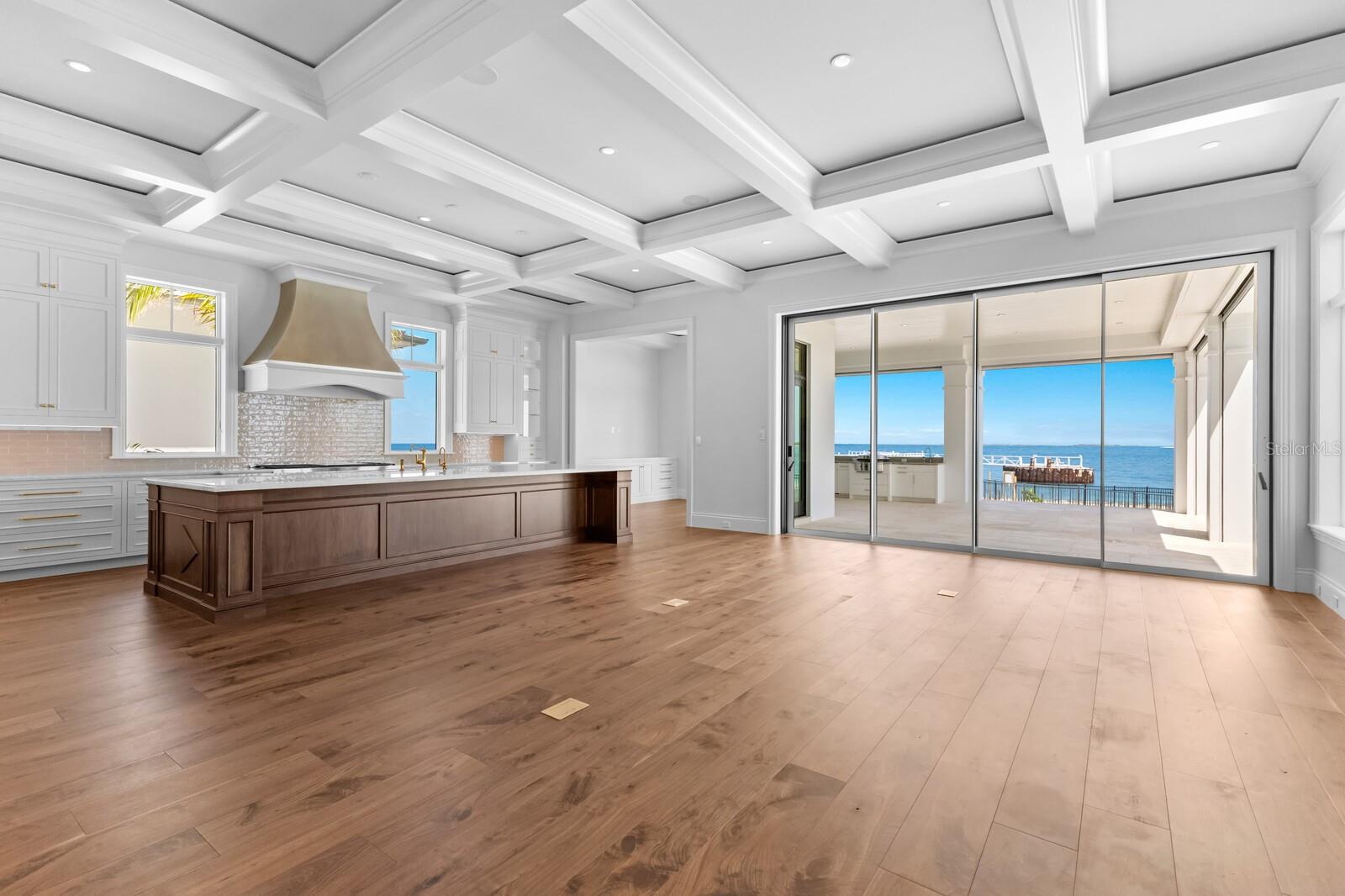 D6134942 Property Photo