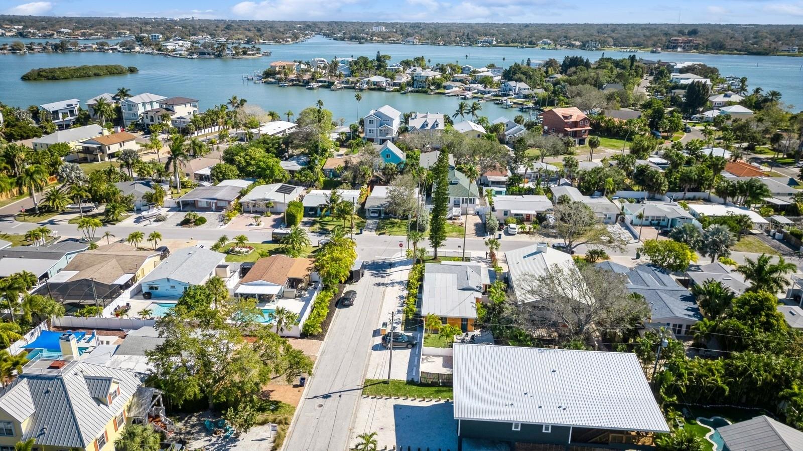 1214 BAY PINE BLVD, INDIAN ROCKS BEACH, FL, 33785