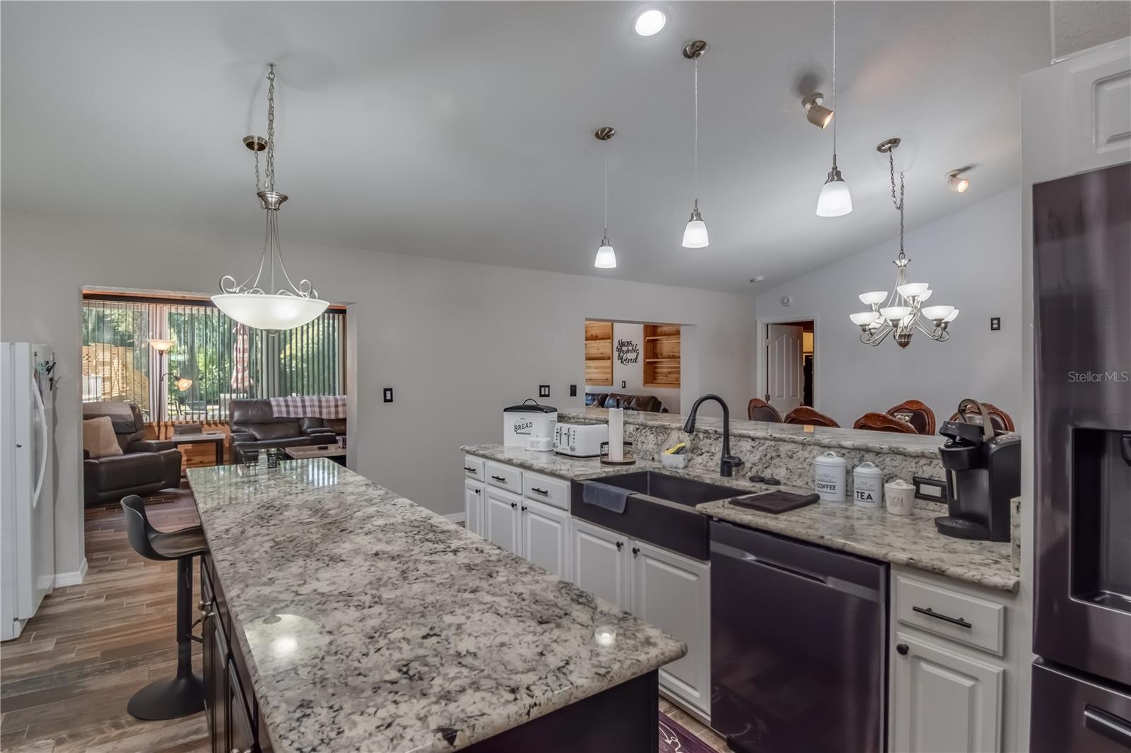 236 MASTADON DR, INGLIS, FL, 34449