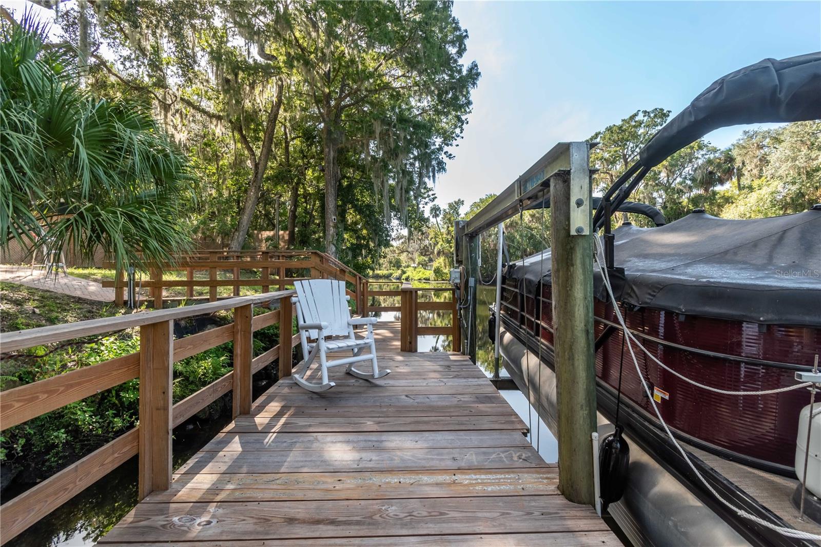 236 MASTADON DR, INGLIS, FL, 34449