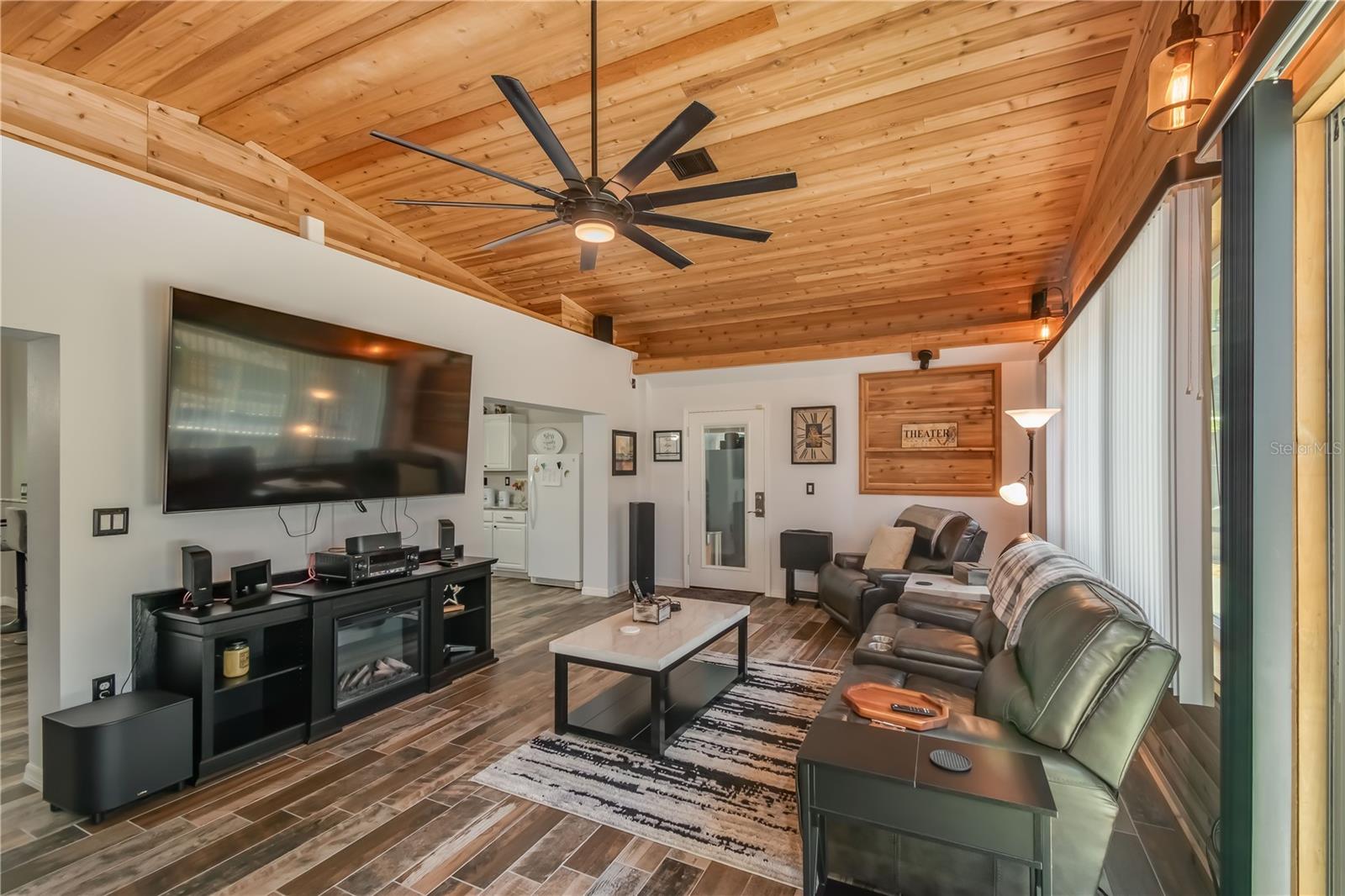 236 MASTADON DR, INGLIS, FL, 34449