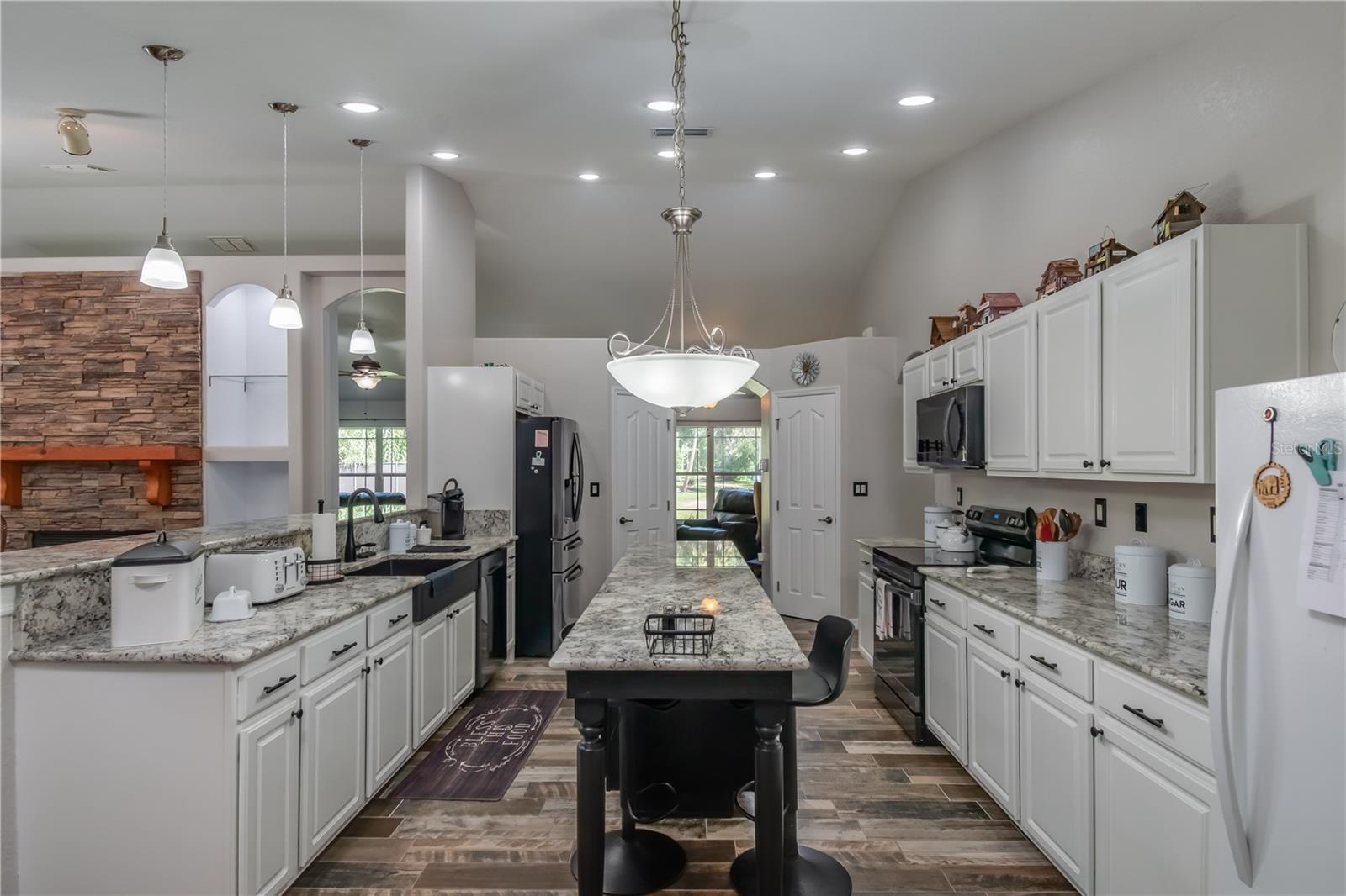 236 MASTADON DR, INGLIS, FL, 34449