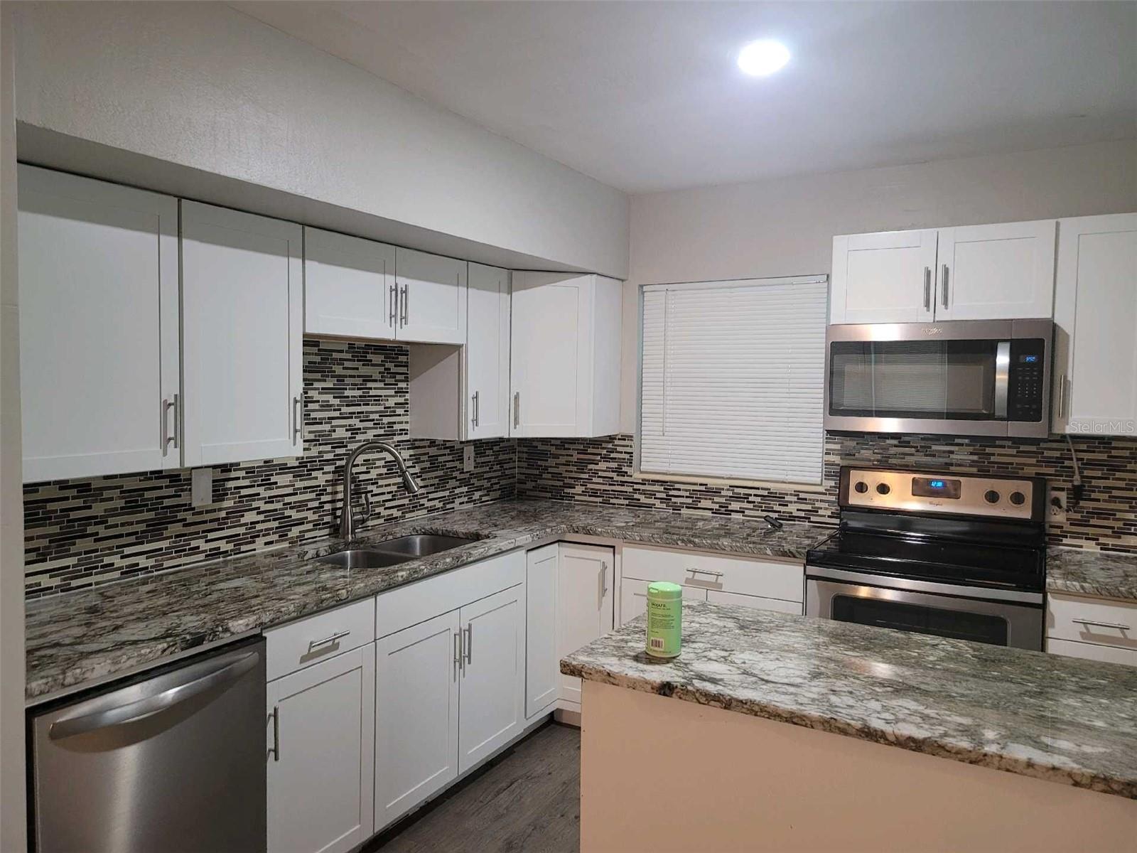 5701 66TH AVE N, PINELLAS PARK, FL, 33781
