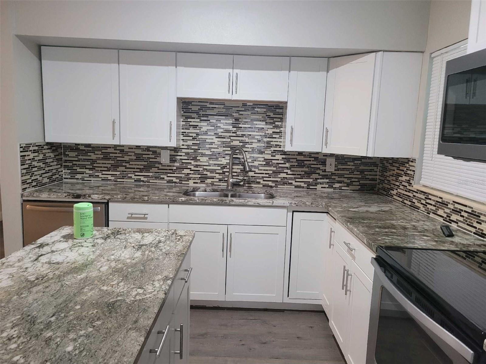 5701 66TH AVE N, PINELLAS PARK, FL, 33781