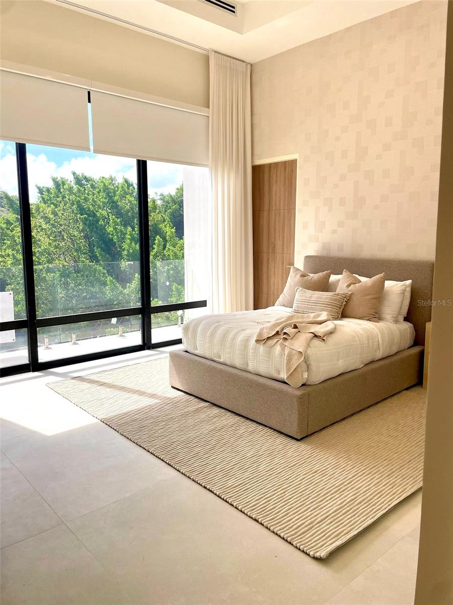 PR9104556 Property Photo