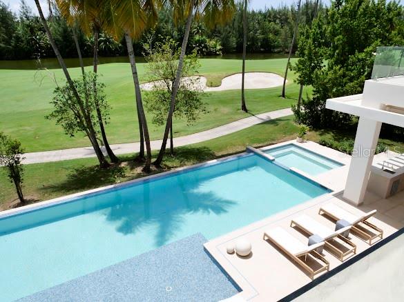 PR9104556 Property Photo