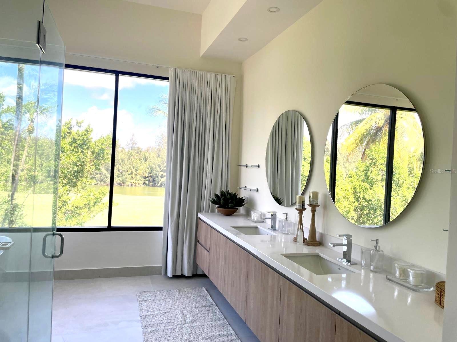 PR9104556 Property Photo