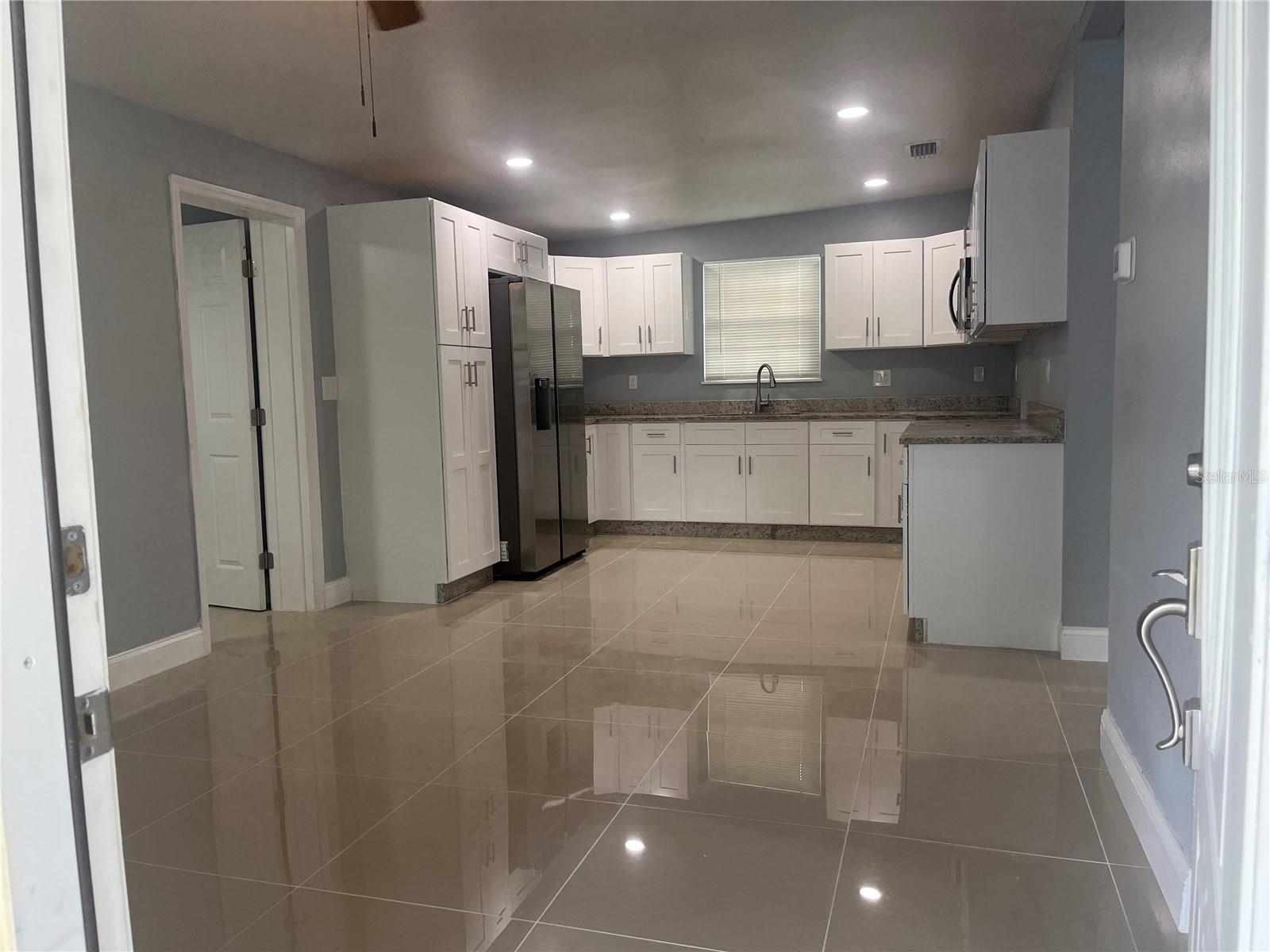 5012 TROYDALE RD, TAMPA, FL, 33615