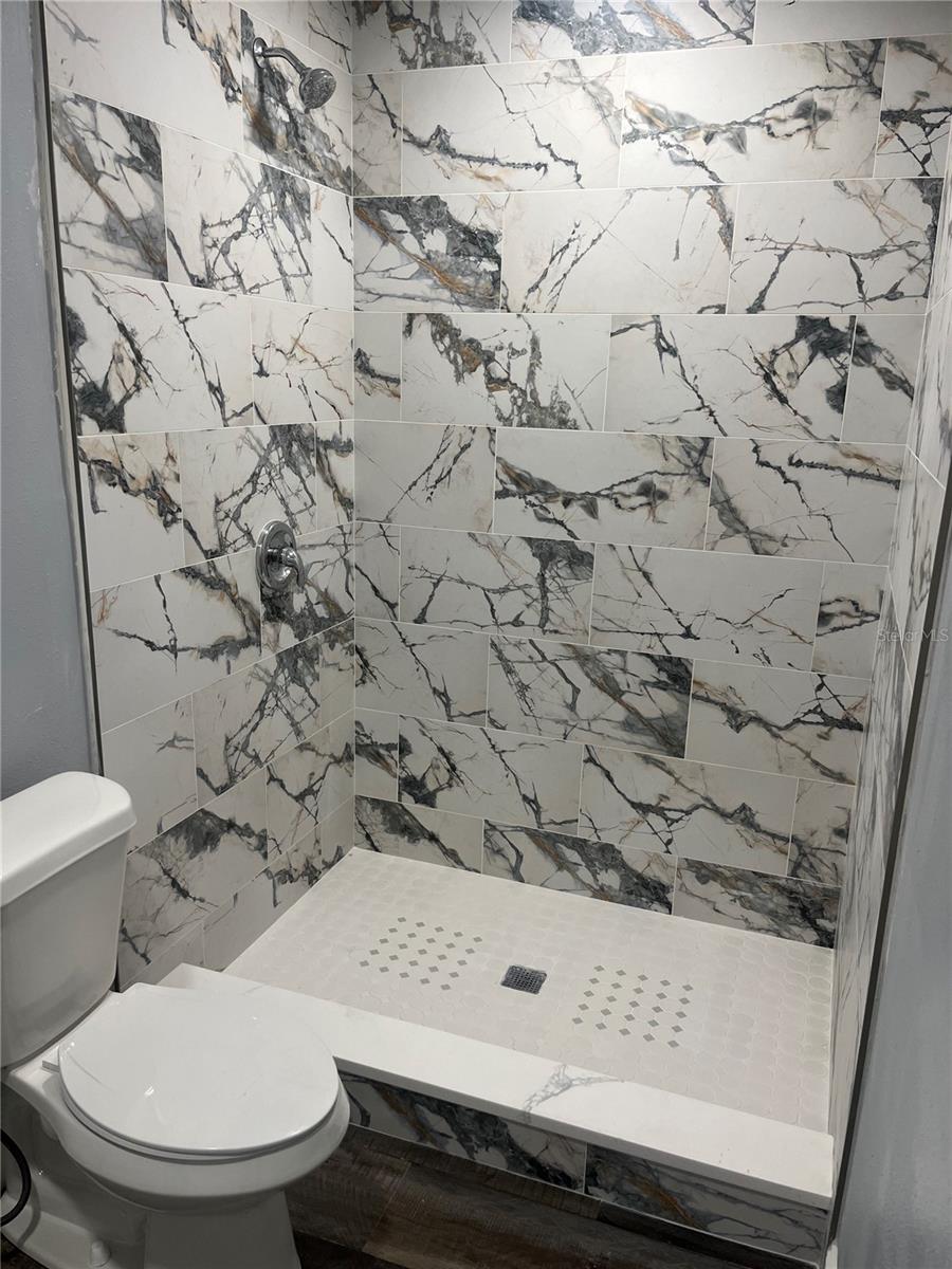 5012 TROYDALE RD, TAMPA, FL, 33615