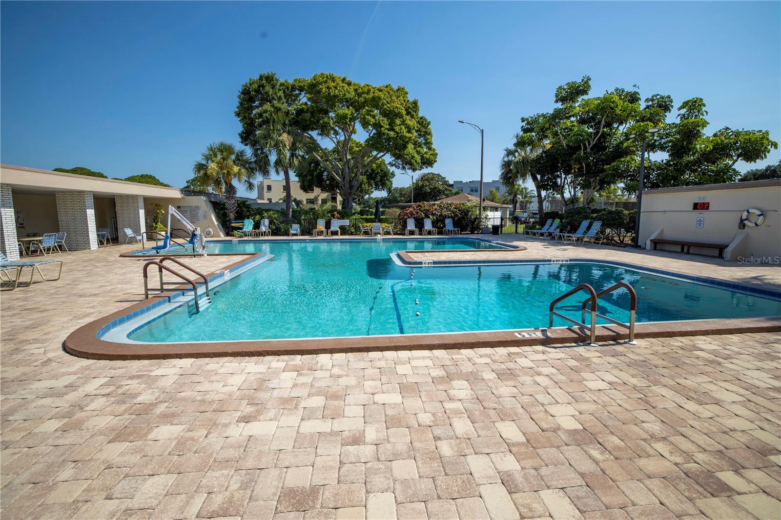 5623 80TH ST N #410, ST PETERSBURG, FL, 33709