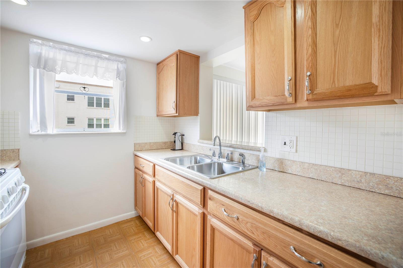 5623 80TH ST N #410, ST PETERSBURG, FL, 33709