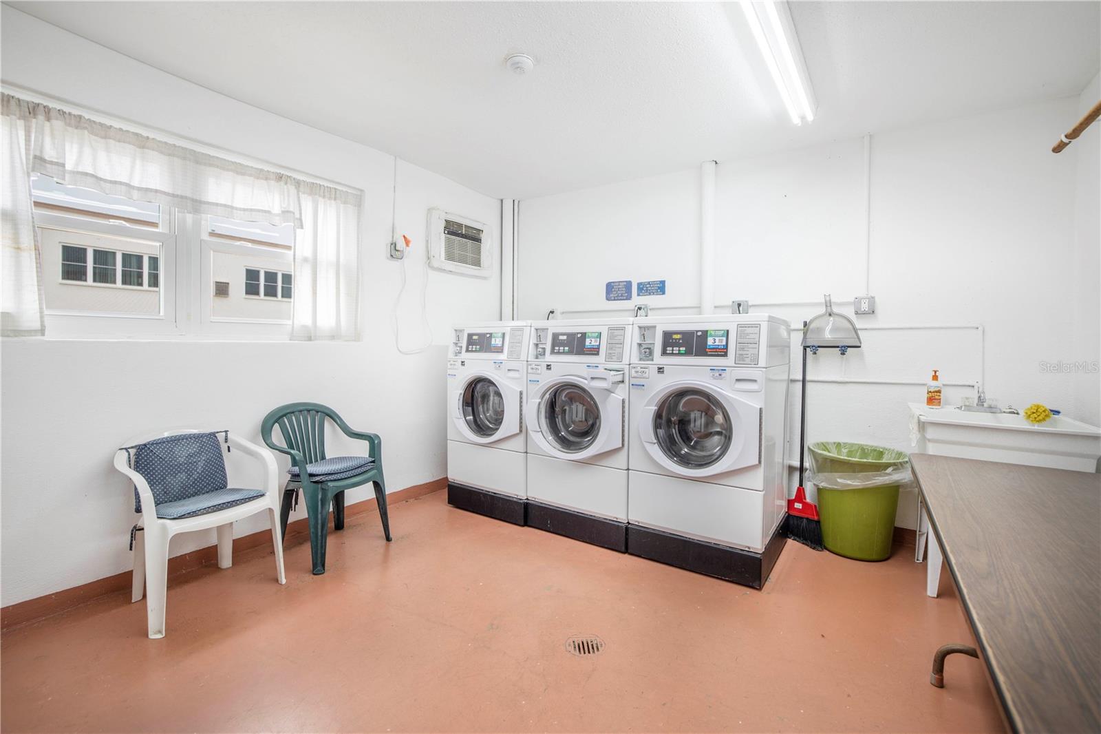 5623 80TH ST N #410, ST PETERSBURG, FL, 33709