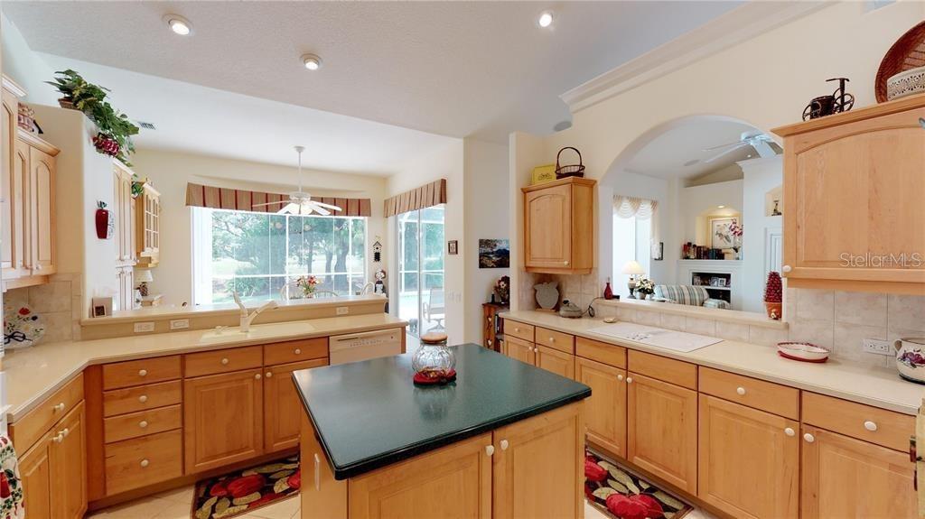 1005 GROUSE WAY, VENICE, FL, 34285