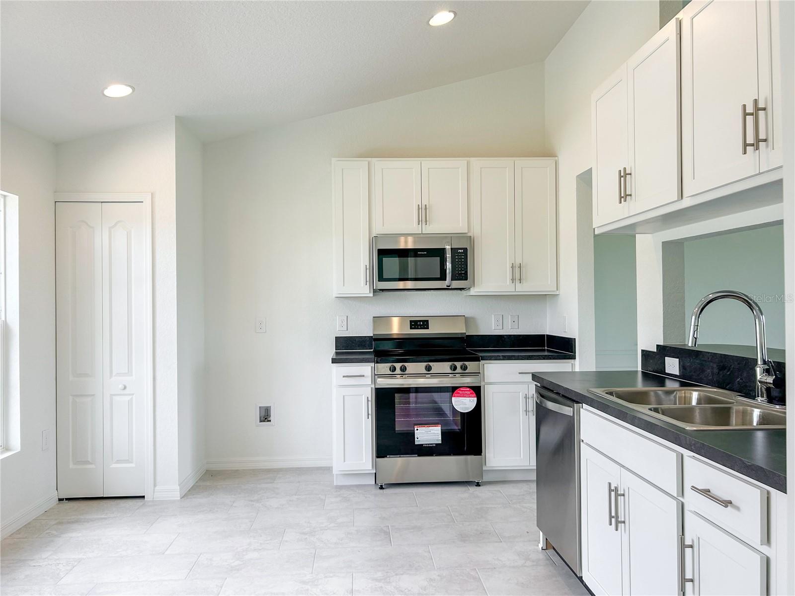 1210 NAVEL RD, BARTOW, FL, 33830