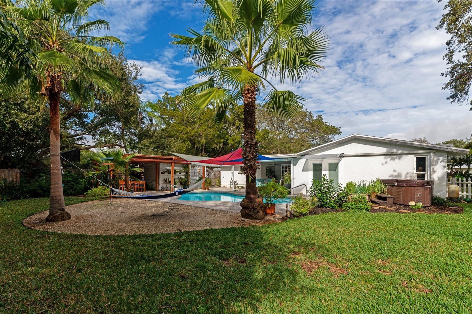 2244 PALM TER, SARASOTA, FL, 34231