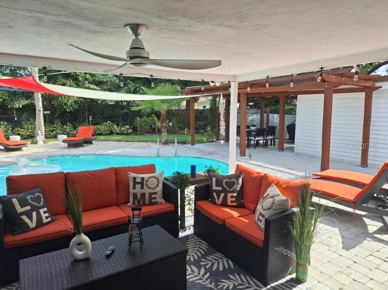 2244 PALM TER, SARASOTA, FL, 34231