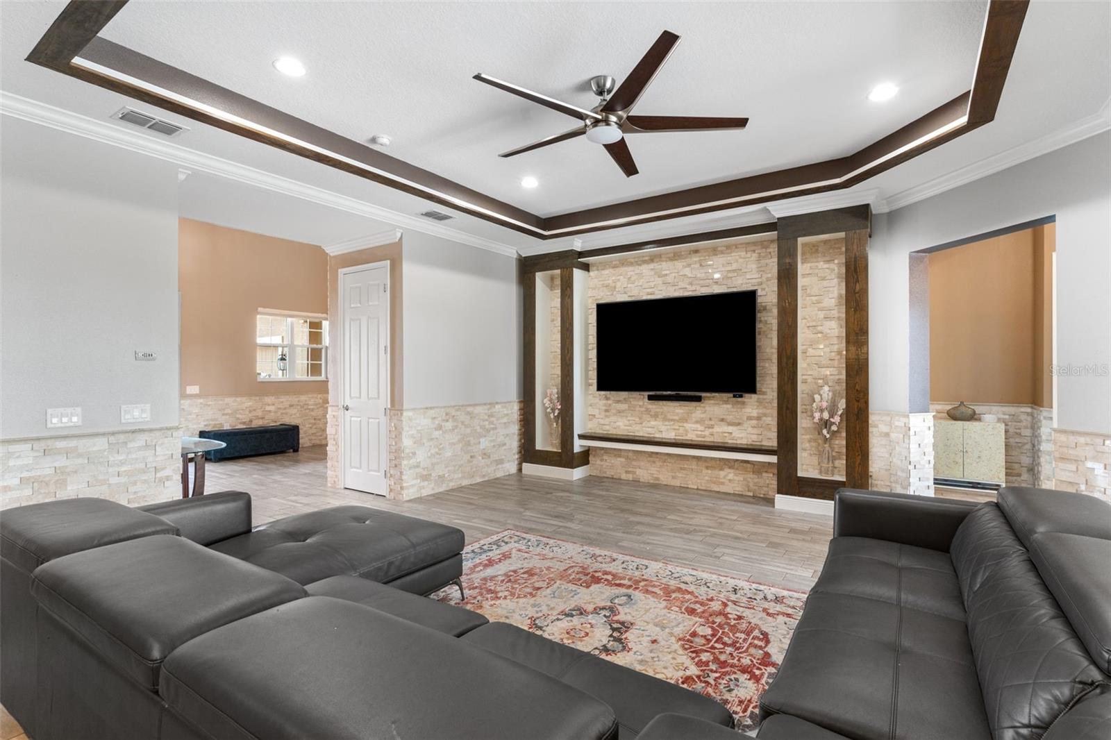 10558 CORY LAKE DR, TAMPA, FL, 33647
