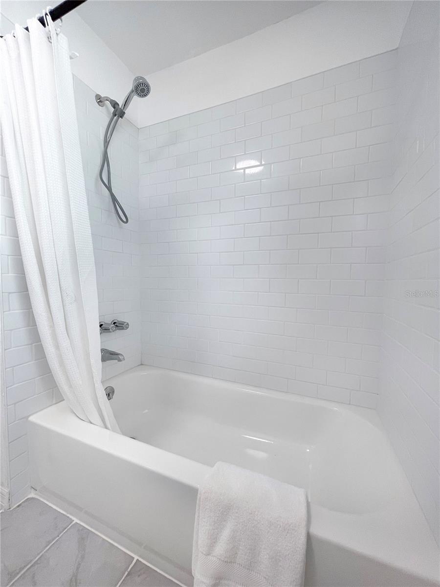 13344 SORRENTO DR, LARGO, FL, 33774