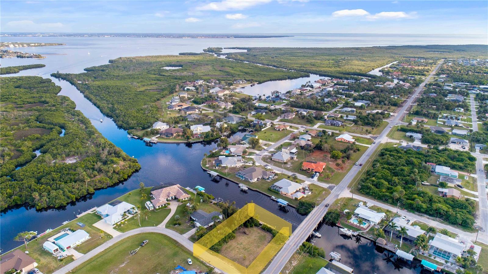 19379 MIDWAY BLVD, PORT CHARLOTTE, FL, 33948