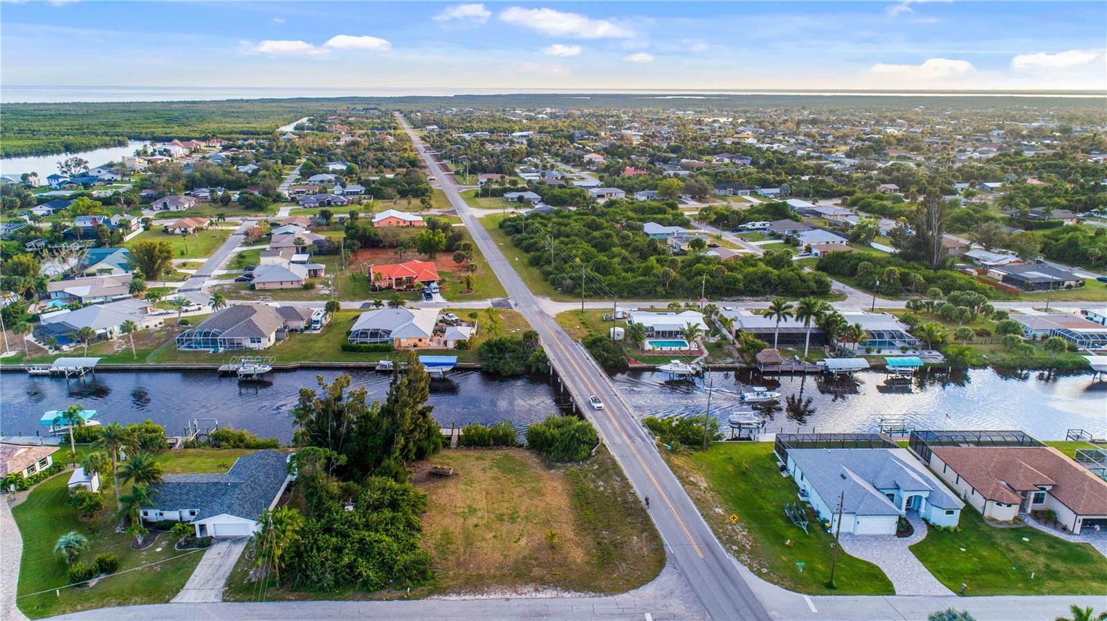 19379 MIDWAY BLVD, PORT CHARLOTTE, FL, 33948